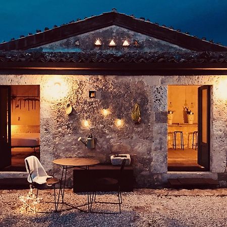 Hostal Casa Farfaglia Noto Exterior foto