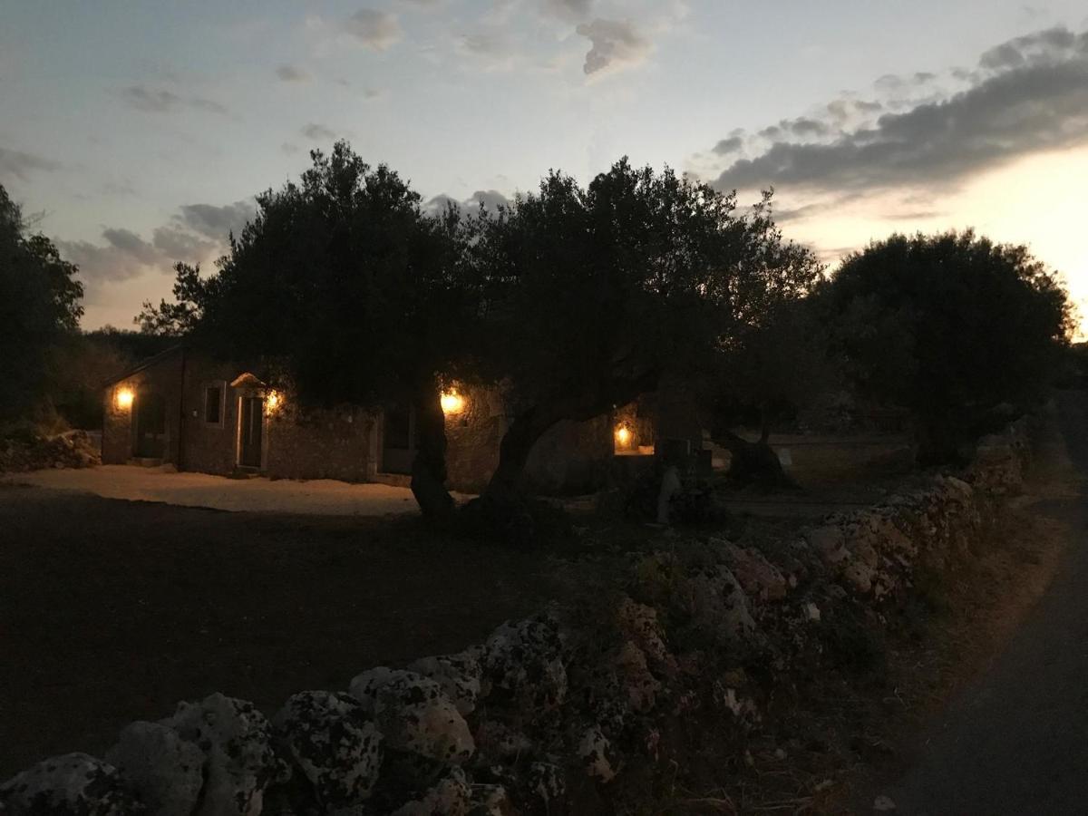 Hostal Casa Farfaglia Noto Exterior foto